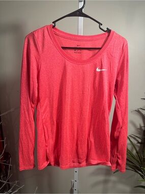 N246. Nike Women's Long-Sleeve Scoop Neck Top - Coral Pink